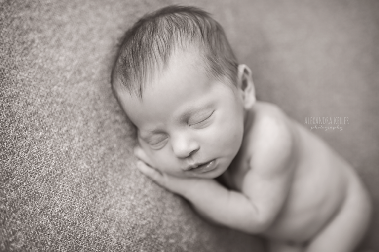 woodland-hills-newborn-photographer